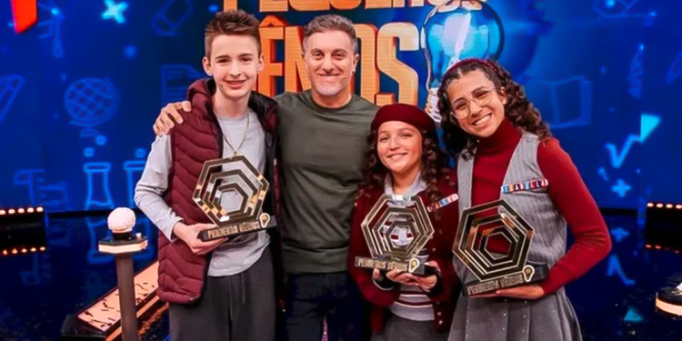 Aluna de cooperativa educacional baiana vence competição no Domingão com Huck