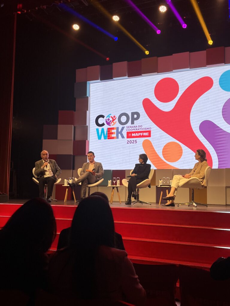 Coop Week 2025 destaca importante momento do cooperativismo no setor de seguros 3 IMG 5580