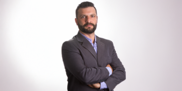 Plínio Pereira é gerente da área de sistemas da TÜV Rheinland