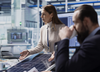 Cooperativa financeira apresenta soluções para aprimoramento em eficiência energética