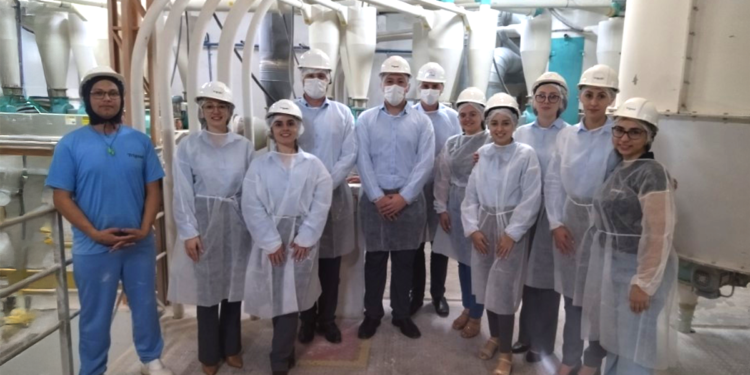 Cooperativas agro e financeiras promovem intercooperação em atividade para apresentar industrialização de moinho