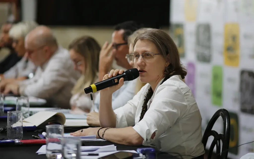 Por que as cooperativas precisam estar na linha de frente da COP30? 6 INTERNACIONAL Sandra Bergamin copiar 1