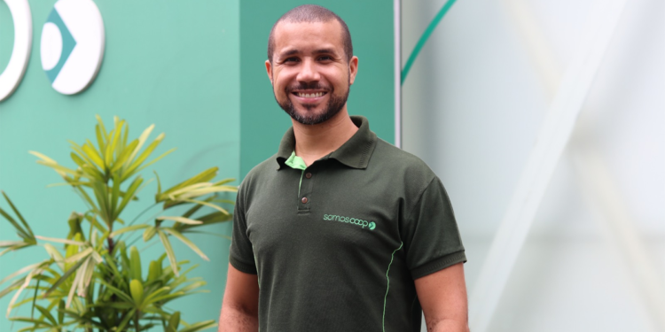 Cooperativas e o desenvolvimento social e econômico das comunidades - Marcos Passos é coordenador de Desenvolvimento Humano e Social do Sistema OCBES
