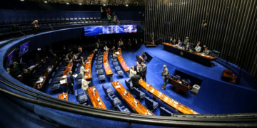 Senado presta homenagem ao Sistema S, com participação do Sescoop
