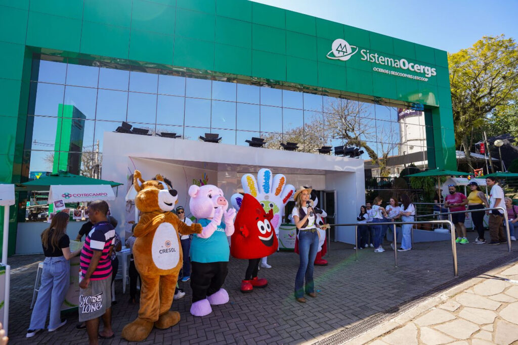 Dia de Cooperar mobiliza voluntários e reforça impacto social do cooperativismo 7 expointer2025