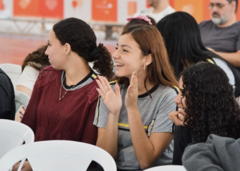Cooperativa promove gincana para disseminar valores cooperativistas entre jovens