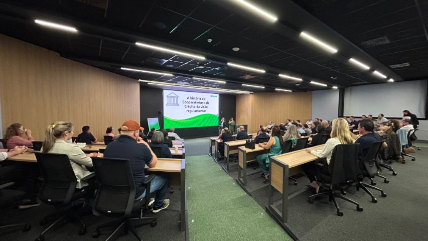 Cooperativa paranaense fortalece governança com encontros regionais de lideranças 3 2sicredi vale 08 10 2025 copiar