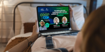 COOP É COP discute crédito cooperativo como estímulo da economia verde no Brasil 11 DESTAQUE COOP E COP