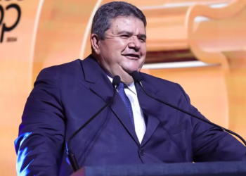 “As cooperativas brasileiras já entregam clima, desenvolvimento e inclusão na mesma mesa” - Márcio Lopes Freitas é presidente da OCB 2 Márcio Lopes Freitas é presidente da OCB