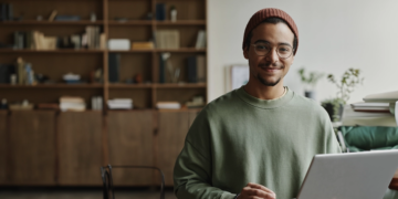 Cooperativas se destacam na redução da rotatividade da Geração Z no mercado