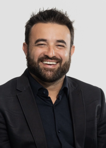 Edgar de Abreu é Professor e CEO da 4U EdTech