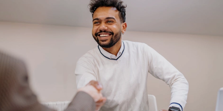 Brasil sobe no ranking global de capacidade de produção e retenção de talentos