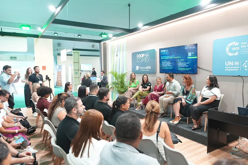 Cooperativismo mostra que soluções climáticas começam nas comunidades 2 54920287953 f02b0879d5 c cac79