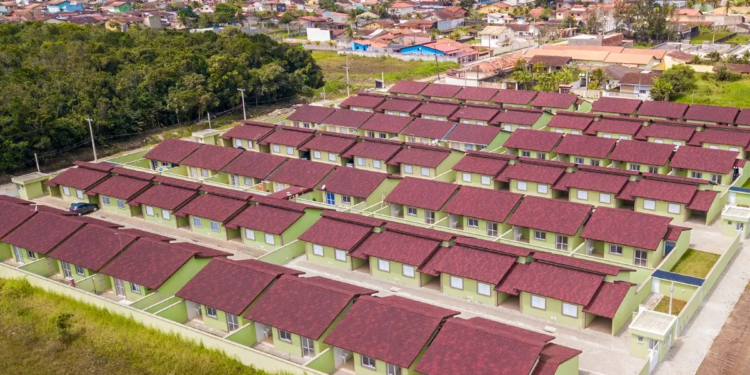 Cooperativa habitacional alia moradia acessível e sustentabilidade no litoral paulista
