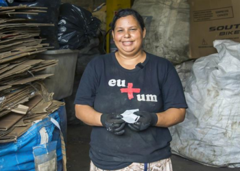 Programa educacional forma catadores de cooperativas de reciclagem em São Paulo