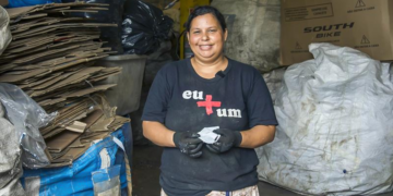 Programa educacional forma catadores de cooperativas de reciclagem em São Paulo