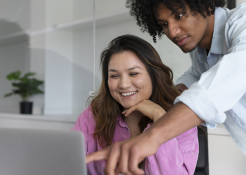 Cooperativa britânica lança ferramentas de mobilidade social para combater barreiras de classe 2 Cooperativa britânica lança ferramentas de mobilidade social para combater barreiras de classe