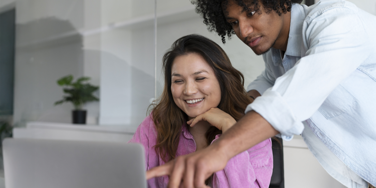 Cooperativa britânica lança ferramentas de mobilidade social para combater barreiras de classe