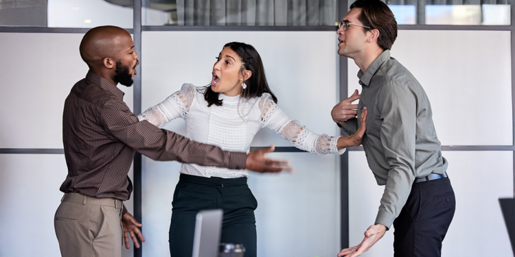 Bons líderes não ‘apagam incêndios’, cuidam de pessoas e geram resultados