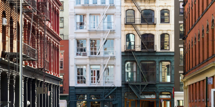 Como os líderes da cidade de Nova York planejam ajudar os edifícios cooperativos a reduzir as emissões 1 Como os líderes da cidade de Nova York planejam ajudar os edifícios cooperativos a reduzir as emissões