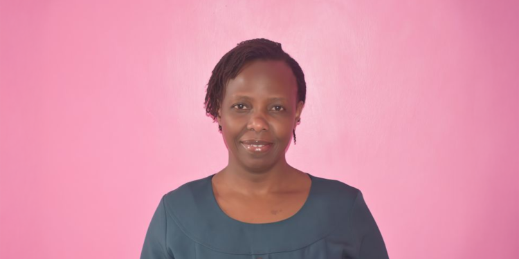 "As cooperativas são os motores silenciosos da transformação em África" - Dra. Rose Karimi Kiwanuka é diretora da ACI África 1 Dra. Rose Karimi Kiwanuka é diretora da ACI África