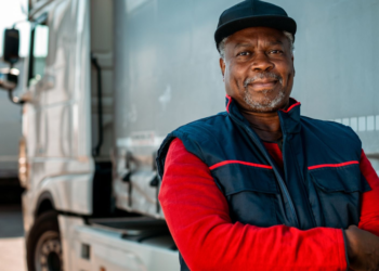 Sistema OCB/ES apresenta ferramentas para alavancar cooperativas de transporte durante seminário