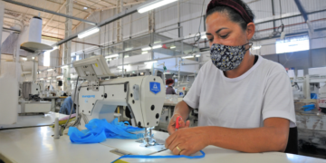 Prefeitura de Viçosa e UFV firmam apoio técnico para criação de cooperativa de costureiras 23 Prefeitura de Viçosa e UFV firmam apoio técnico para criação de cooperativa de costureiras