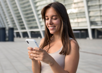 Cooperativa financeira conquista primeiro lugar no Prêmio ReclameAQUI 2025 2 Cooperativa financeira conquista primeiro lugar no Prêmio ReclameAQUI 2025