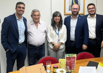 Sistema OCB defende regulamentação das cooperativas de trabalho em reunião com o Governo Federal