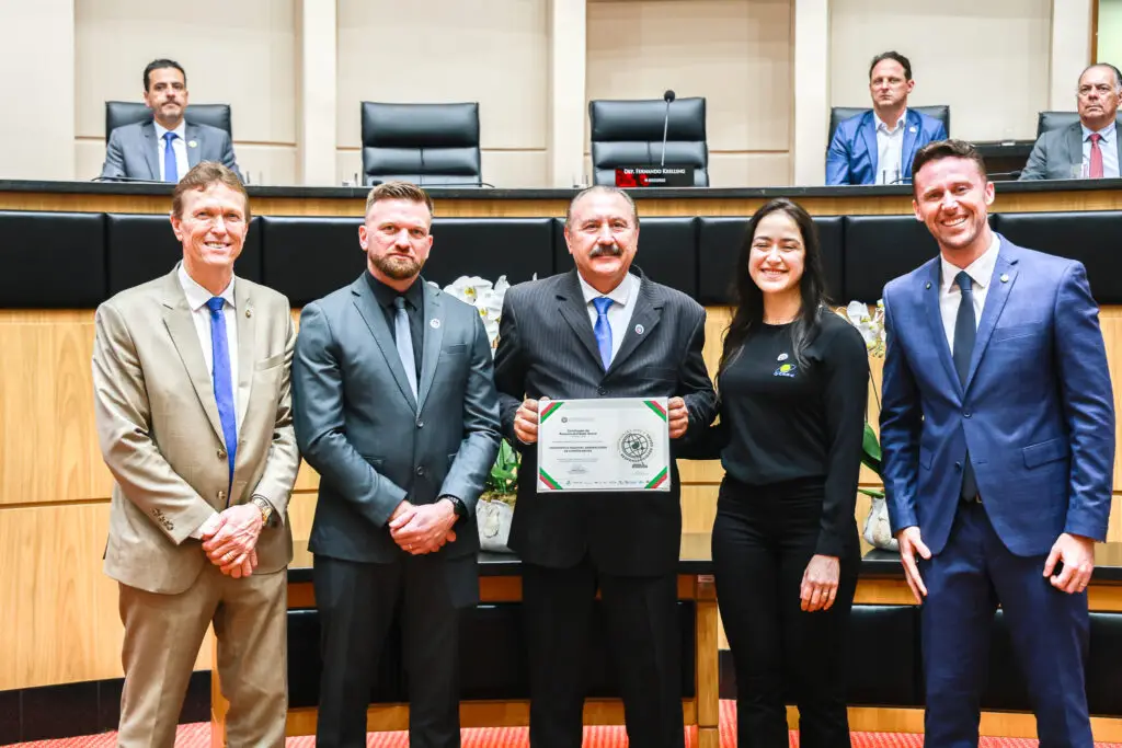 12 cooperativas são reconhecidas com o Certificado de Responsabilidade Social da ALESC 2 Certificacao de Responsabilidade Social 3 1024x683 copiar