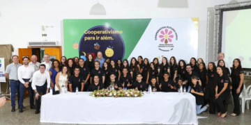 Guardas mirins de Umuarama (PR) fundam cooperativa em parceria com instituição financeira cooperativa 8 Coop Umuarama