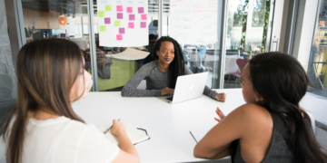 Pesquisa sobre liderança feminina em cooperativas de crédito ganha prêmio nacional 8 Pesquisa sobre liderança feminina em cooperativas de crédito ganha prêmio nacional