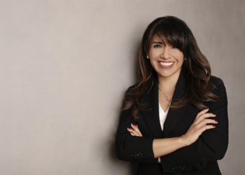 “Engajar a Geração Z é sobre propósito, aprendizado e autenticidade” 2 Martha Uribe, vice-presidente de Recursos Humanos da Nestlé Brasil