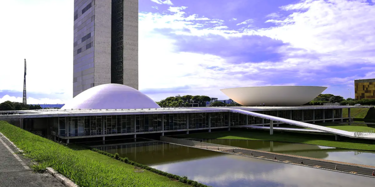 Senado amplia incentivos fiscais para IoT