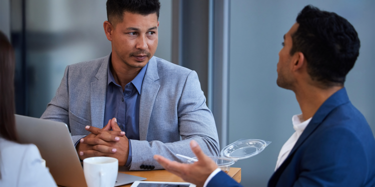 Brasil e Bolívia fortalecem cooperação com encontro entre Ocesp e cooperativa energética boliviana