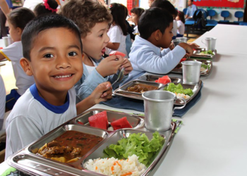 Merenda escolar no Amazonas será abastecida por 83 cooperativas da agricultura familiar por 12 meses
