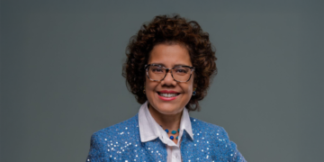 Denise Marques é consultora de negócios especializada em Vendas e Marketing