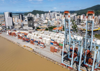 Nova política tarifária dos EUA redefine cobranças sobre exportações brasileiras 4 Nova política tarifária dos EUA redefine cobranças sobre exportações brasileiras