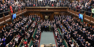 Cooperativismo financeiro britânico apresenta plano para expandir cooperativas de crédito no país