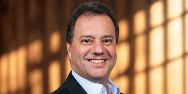 Silvio Campos é CEO da Positivo Servers & Solutions