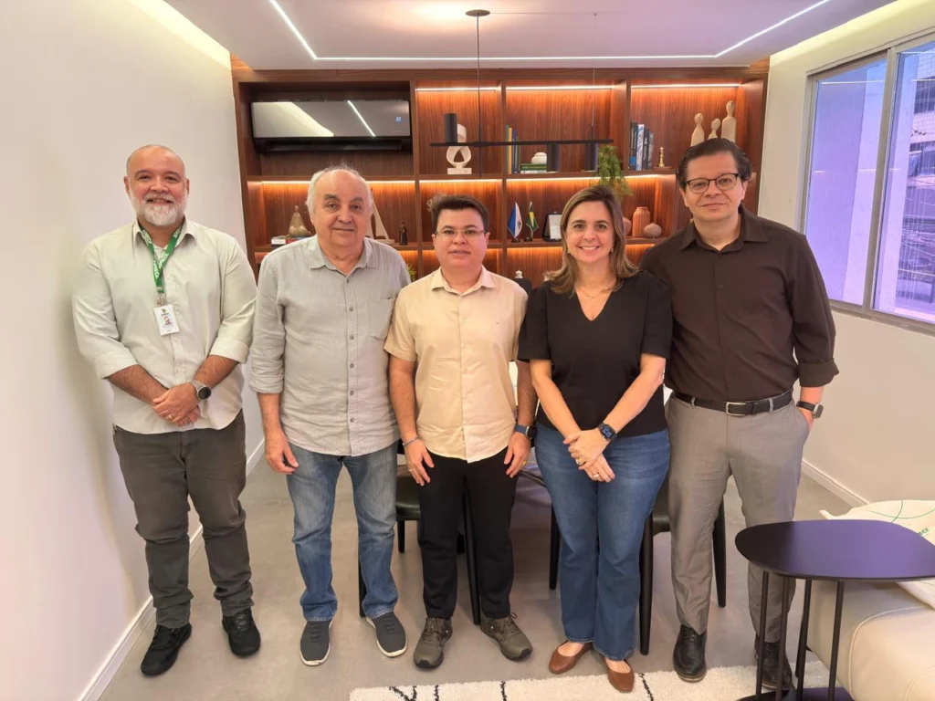 OCB/CE e Aprece alinham orientações para garantir segurança jurídica nas contratações com cooperativas 2 WhatsApp Image 2026 02 19 at 13.27.58 copiar