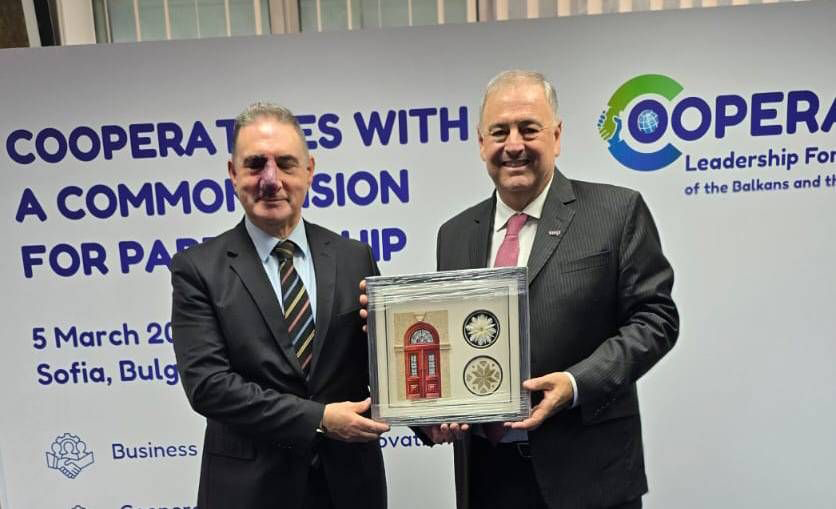 Cooperativas de quatro continentes debatem formação de lideranças e turismo cooperativo em fórum na Bulgária 3 1772715455617 copiar