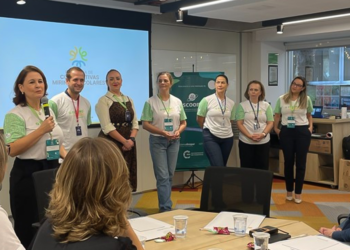 Sistema Ocepar promove encontro inédito para estruturar diretrizes de cooperativas mirins e escolares no Paraná