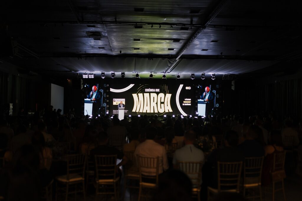 Quinto Workshop de Negócios consolida resultados e abre nova etapa estratégica 9 CARROSSEL 2 2