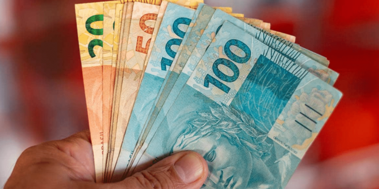 Brasil fecha 2025 com alta de 2,3% no PIB em cenário de juros elevados