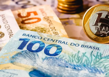 Fazenda sobe projeção de inflação para 3,7% em 2026 com alta do petróleo