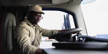 Cooperativismo se torna aliado às empresas de transporte em meio à alta do diesel