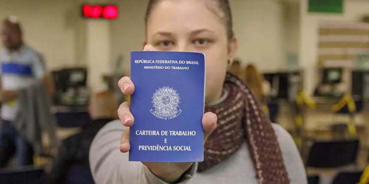 Desigualdade mantém 708 milhões de mulheres fora do mercado de trabalho