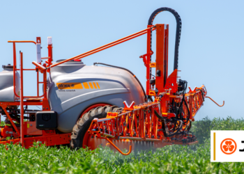 Jacto lança Advance 2000 AM24 e amplia eficiência na pulverização tratorizada