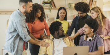 Jovens cooperativistas da Bahia promovem 1º encontro estadual com liderança do Sicredi Pioneira